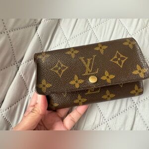 Vintage LV wallet